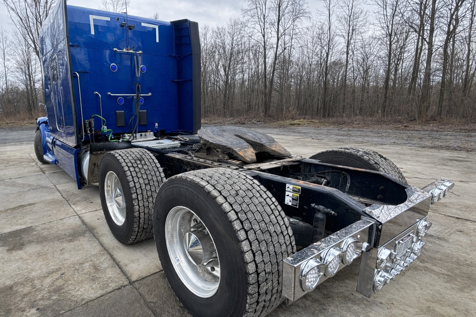 2017 PETERBILT 579 - Image 5